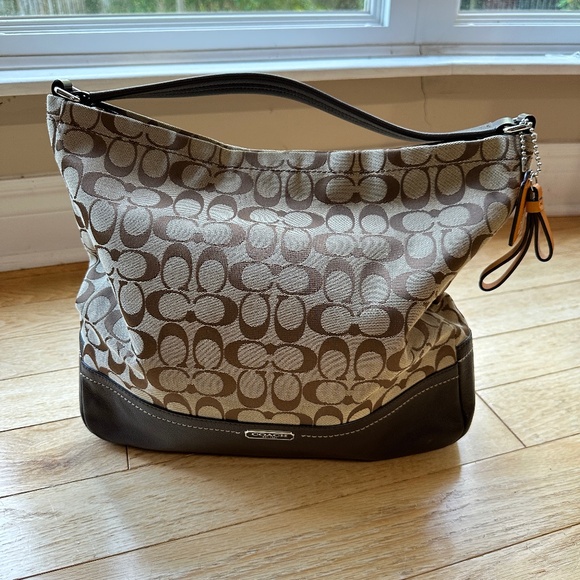 Coach F23279 Park Signature Hobo Shoulder Bag - Picture 1 of 9